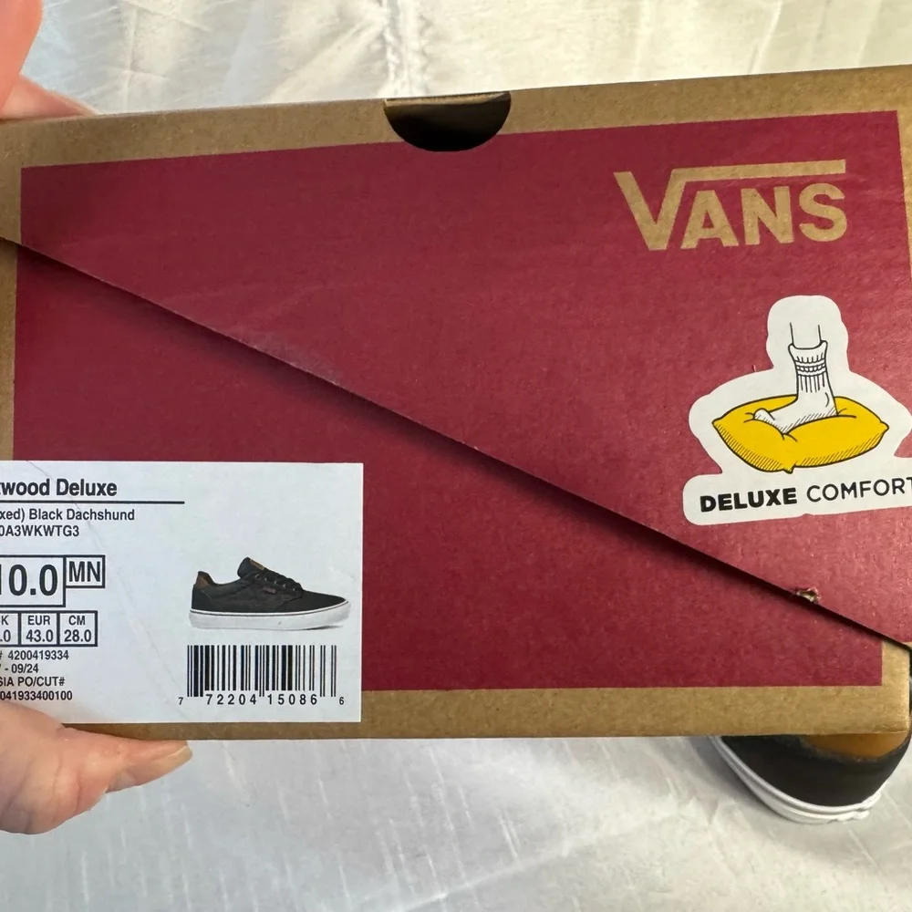 Vans Black and Gray Low-Top Sneakers with White Sole - Picture 10 of 11